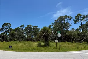 109 Hawk Dr, Rotonda West, FL 33947 - Photo 5