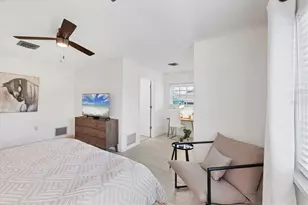 879 E 2nd St, Englewood, FL 34223 - Photo 15