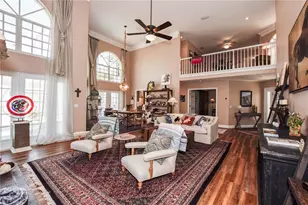 404 Cardiff Rd, Venice, FL 34293 - Photo 5