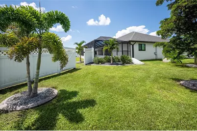 159 April Road, Rotonda West, FL 33947 - Photo 47