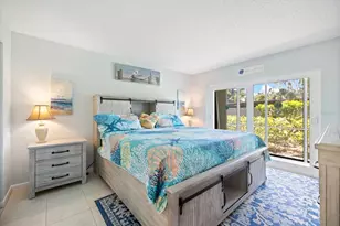 634 Bird Bay Dr E, Venice, FL 34285 - Photo 21