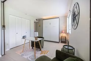 634 Bird Bay Dr E, Venice, FL 34285 - Photo 13