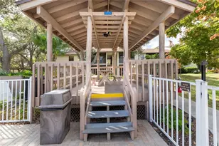 634 Bird Bay Dr E, Venice, FL 34285 - Photo 33