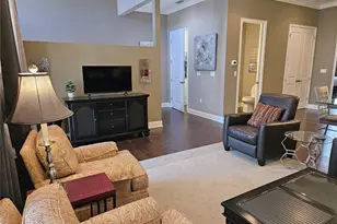 461 Nokomis Ave S, Venice, FL 34285 - Photo 11