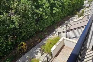 461 Nokomis Ave S, Venice, FL 34285 - Photo 25