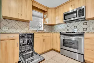 20 N Flora Vista St, Englewood, FL 34223 - Photo 17