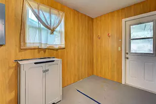 1056 Venetian Pkwy, Venice, FL 34285 - Photo 25