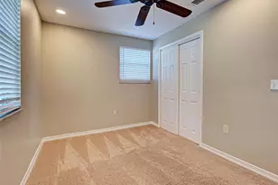 1056 Venetian Pkwy, Venice, FL 34285 - Photo 31