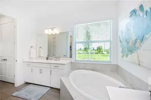17697 Santorini Ct, Venice, FL 34293 - Photo 29
