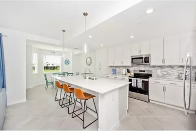 17565 Opal Sand Drive #202, Venice, FL 34293 - Photo 5