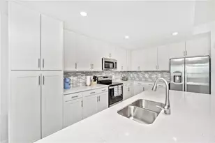 17565 Opal Sand Dr, Venice, FL 34293 - Photo 11