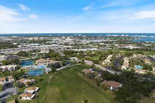 660 Bird Bay Dr W, Venice, FL 34285 - Photo 21