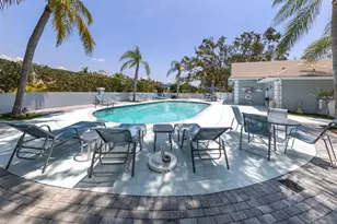 579 Clubside Cir, Venice, FL 34293 - Photo 29