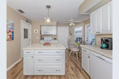 579 Clubside Circle #37, Venice, FL 34293 - Photo 19