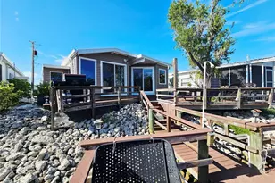 55 N Starboard Dr, Venice, FL 34285 - Photo 25