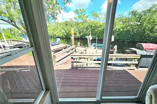 55 N Starboard Dr, Venice, FL 34285 - Photo 3