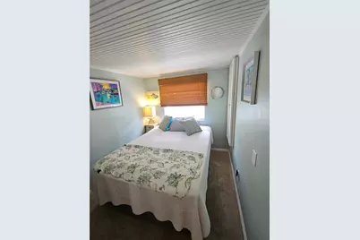 55 N Starboard Drive, Venice, FL 34285 - Photo 17