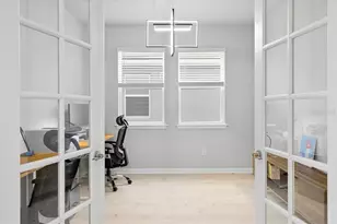 17945 Grand Prosperity Dr, Venice, FL 34293 - Photo 23