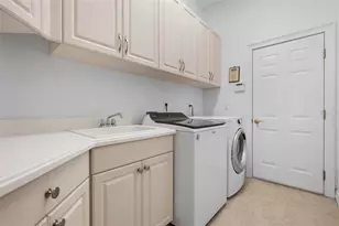 225 Pesaro Dr, North Venice, FL 34275 - Photo 47