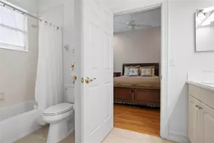 225 Pesaro Dr, North Venice, FL 34275 - Photo 37