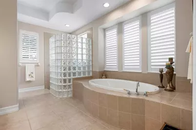 225 Pesaro Drive, North Venice, FL 34275 - Photo 33