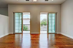 445 Nokomis Ave S, Venice, FL 34285 - Photo 9