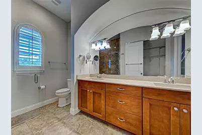 445 Nokomis Avenue S #210, Venice, FL 34285 - Photo 35