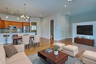 445 Nokomis Ave S, Venice, FL 34285 - Photo 13