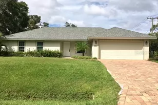 641 Constance Rd, Venice, FL 34293 - Photo 1