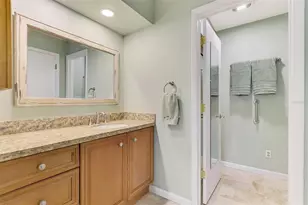 1211 Capri Isles Blvd, Venice, FL 34292 - Photo 35