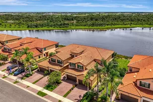 10797 Tarflower Dr, Venice, FL 34293 - Photo 5