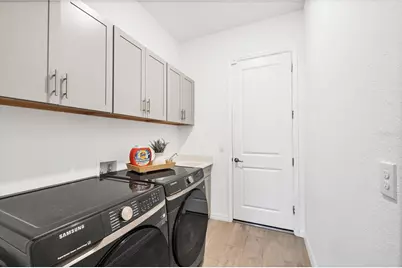 12557 Galapagos Court, Venice, FL 34293 - Photo 29