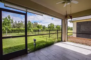 25136 E Lenox Cir, Punta Gorda, FL 33950 - Photo 27