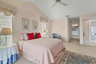 1517 Waterford Dr, Venice, FL 34292 - Photo 15