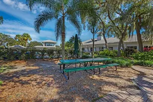 1517 Waterford Dr, Venice, FL 34292 - Photo 41