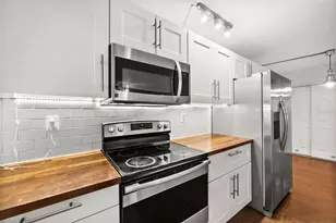 2938 Clark Rd, Sarasota, FL 34231 - Photo 5