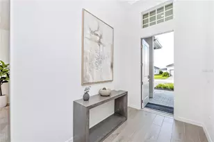 17662 Santorini Ct, Venice, FL 34293 - Photo 3