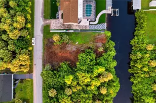 18522 Ayrshire Cir, Port Charlotte, FL 33948 - Photo 1