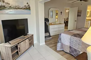 435 Cerromar Ln, Venice, FL 34293 - Photo 45