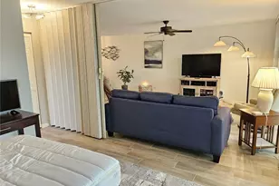 435 Cerromar Ln, Venice, FL 34293 - Photo 29