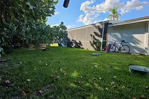 142 Myakka Dr, Venice, FL 34293 - Photo 3