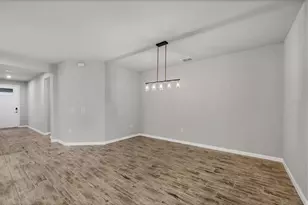 17953 Grand Prosperity Dr, Venice, FL 34293 - Photo 5