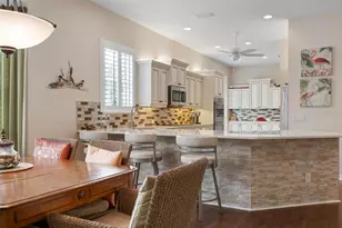 1817 Lancashire Dr, Venice, FL 34293 - Photo 9