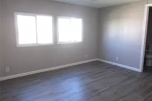 363 Longwood Dr, Venice, FL 34285 - Photo 13