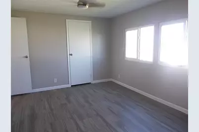 363 Longwood Drive, Venice, FL 34285 - Photo 15