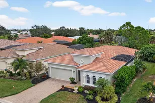 329 Rio Terra, Venice, FL 34285 - Photo 1