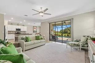 10189 Fiddlewood Dr, Venice, FL 34293 - Photo 3