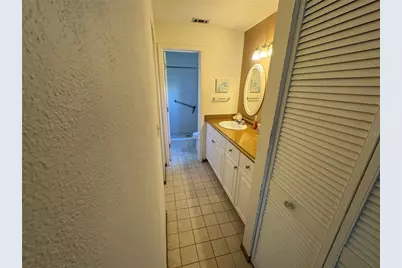 365 Three Lakes Lane #L, Venice, FL 34285 - Photo 7