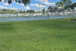 1674 University Pkwy, Sarasota, FL 34243 - Photo 19