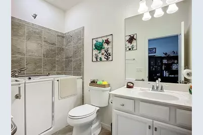 9824 Hilltop Drive, Venice, FL 34292 - Photo 25